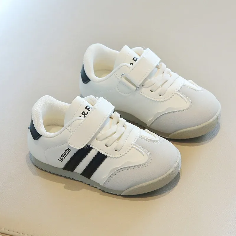 Kids retro three-stripe sports sneakers