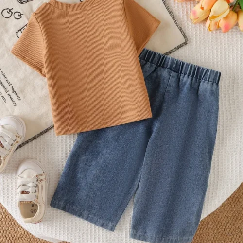 Infant & Toddler Girls Waffle Knit Short-Sleeve Top and Floral Patch Denim Jeans Set