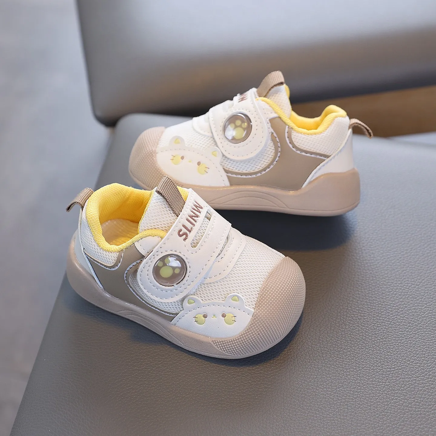 Cute toddler first walker shoes