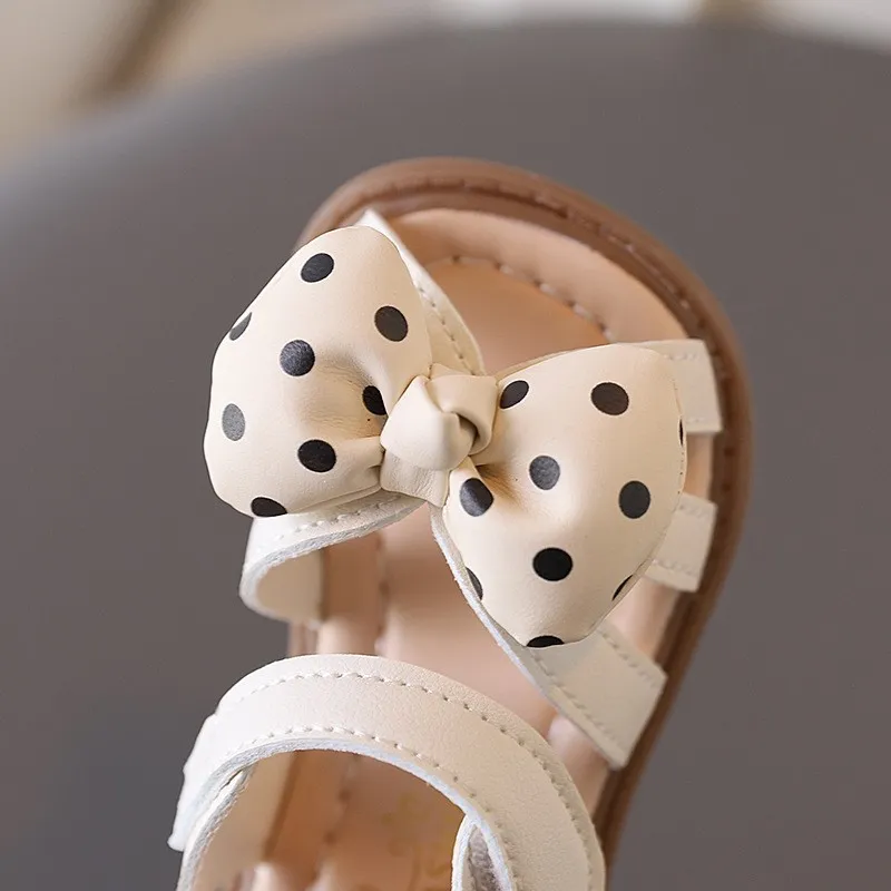 Girls open toe flat sandals