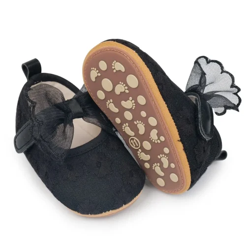Infant baby girls pre-walker crib shoes