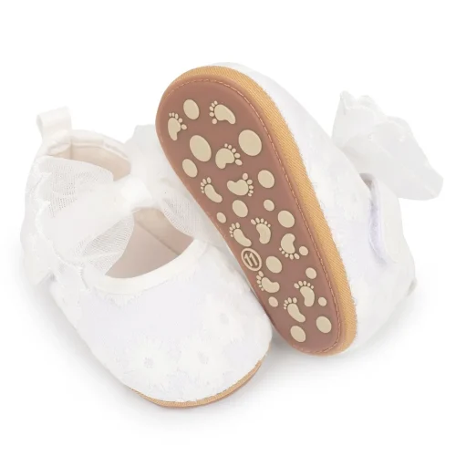 Infant baby girls pre-walker crib shoes