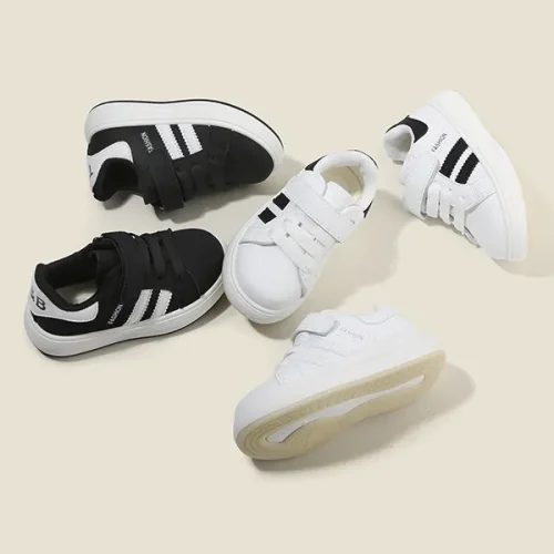 Toddler classic athletic sneakers