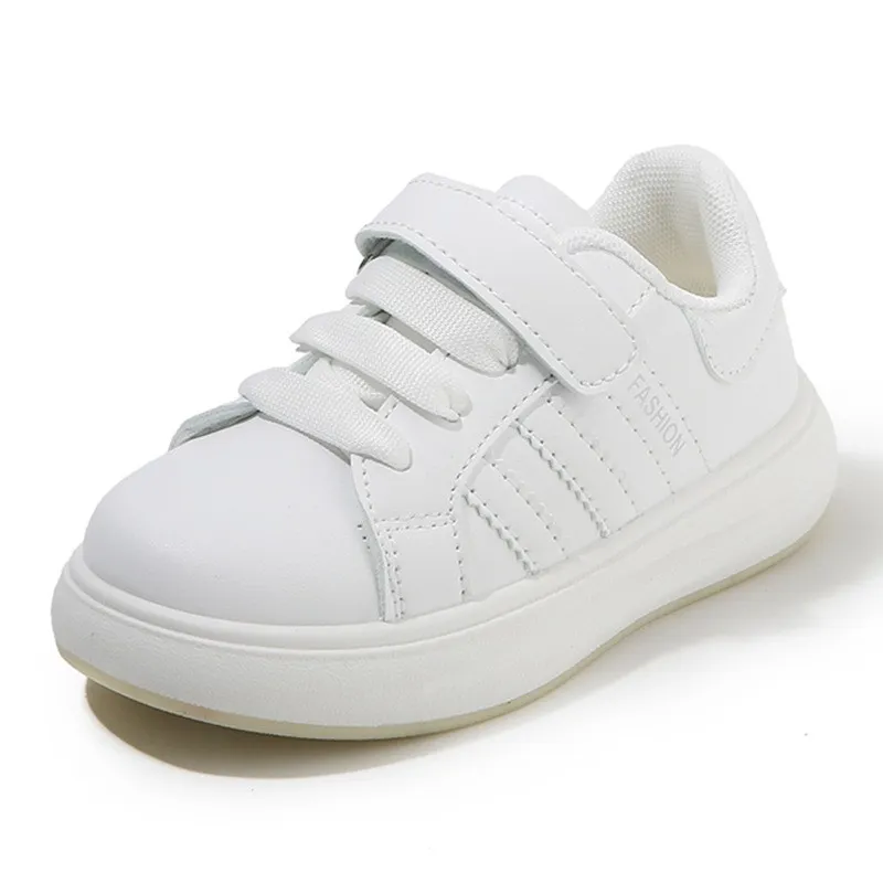 Toddler classic athletic sneakers