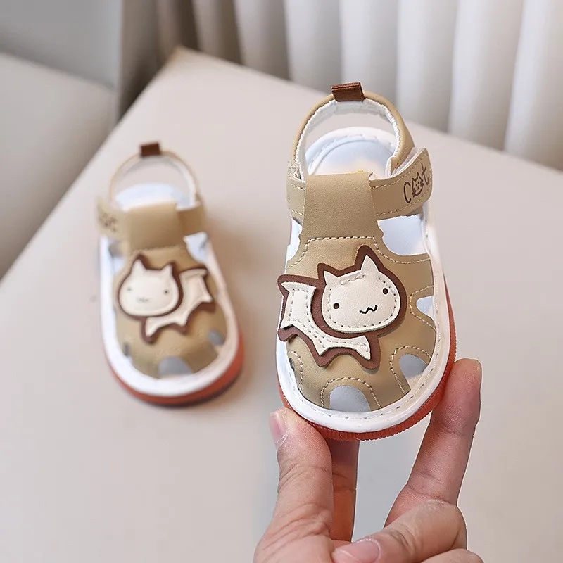 Toddler closed-toe summer sandals