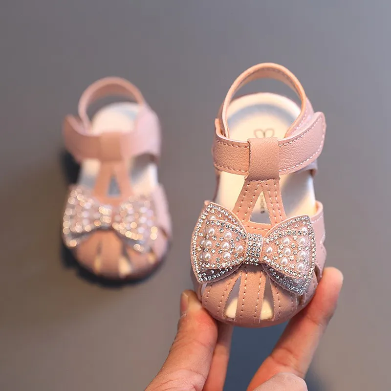 Toddler girls closed-toe summer sandals
