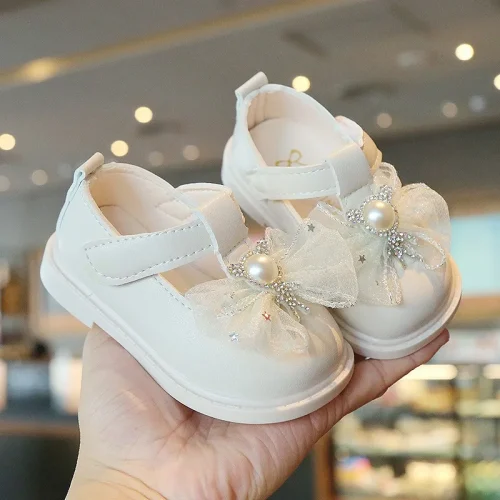 Toddler girls white first walker dress shoes