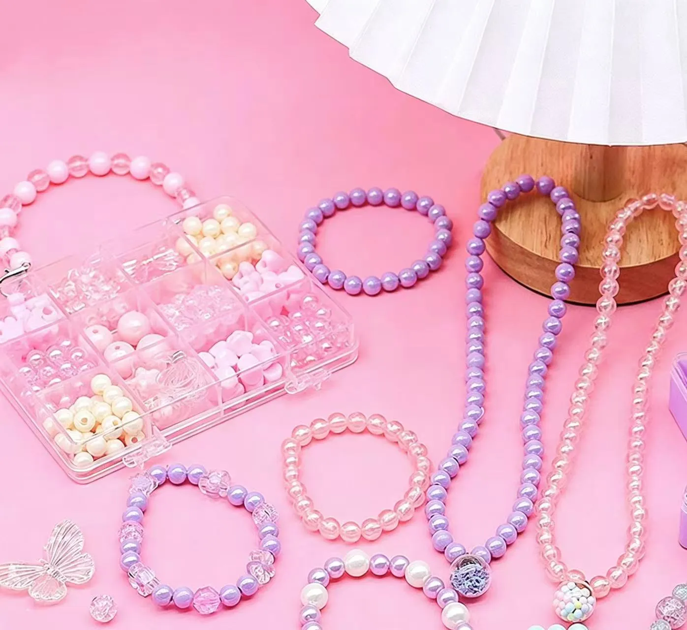 DIY Beaded Jewelry Making Kit in Cute Handbag Organizer Box for Girls